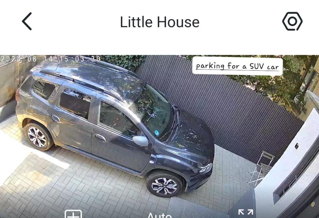 Littlehouse- Entire Property For Maximum 4 People Βουκουρέστι Εξωτερικό φωτογραφία
